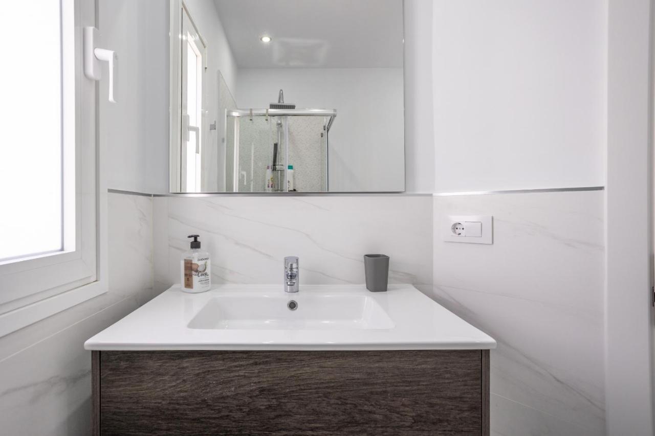Mareverde Ocean View Flat 阿德耶 外观 照片